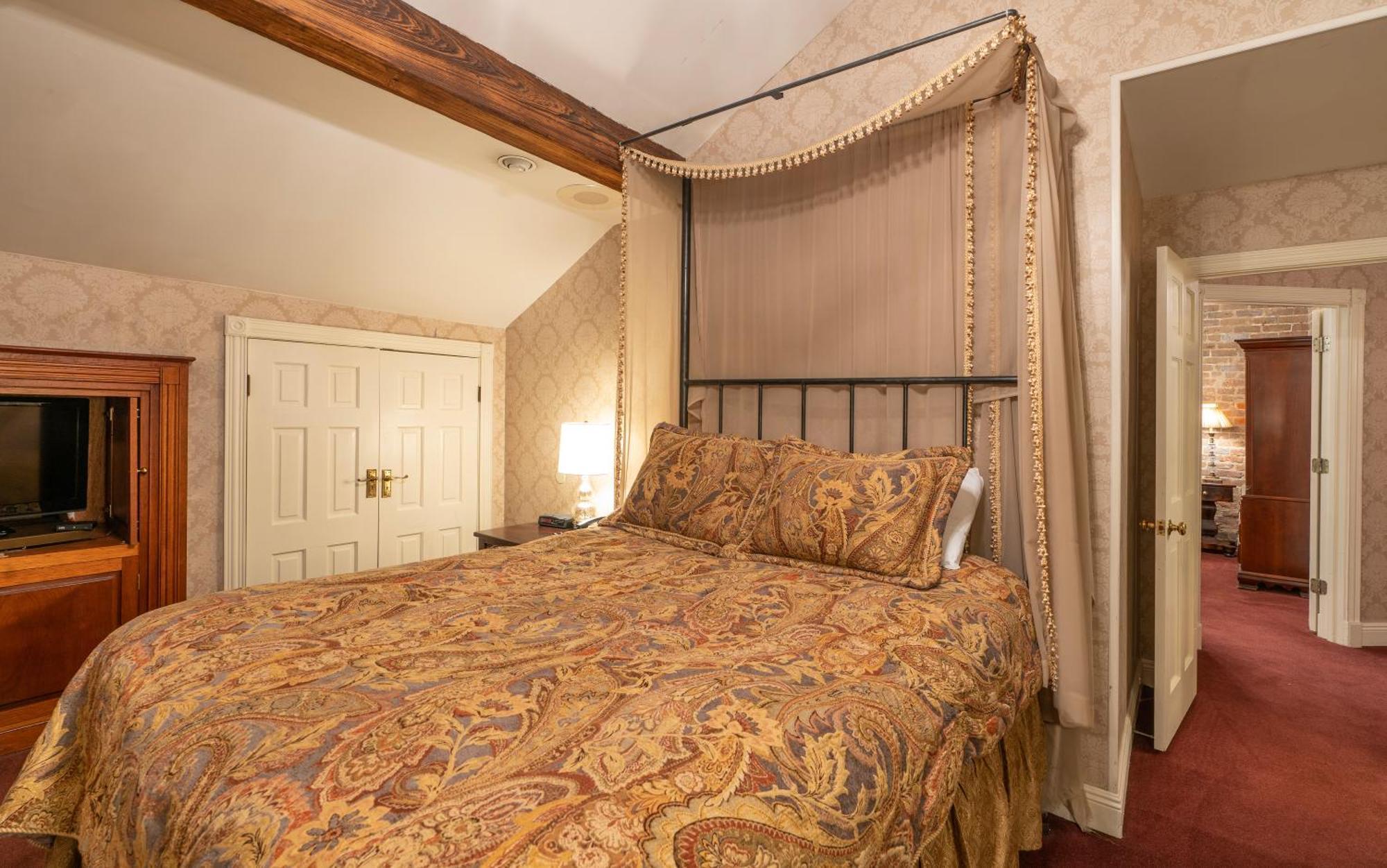 Quarter House Suites Ню Орлиънс Екстериор снимка
