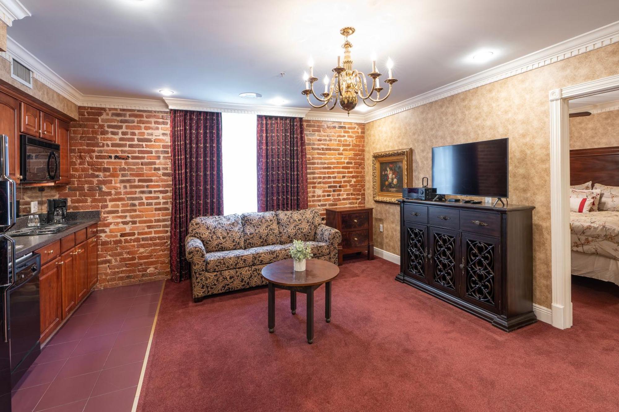 Quarter House Suites Ню Орлиънс Екстериор снимка