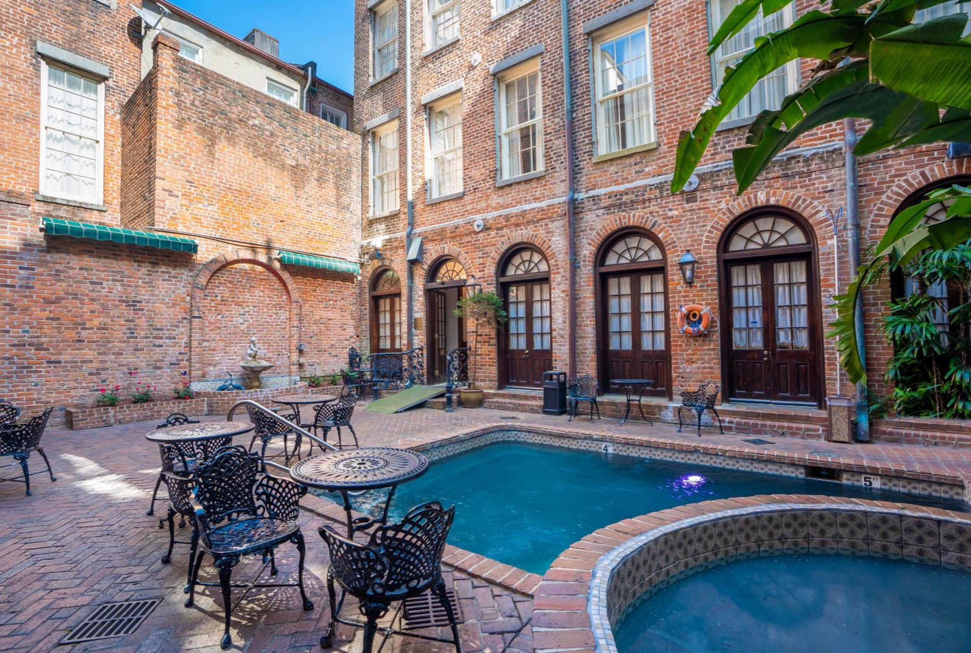 Quarter House Suites Ню Орлиънс Екстериор снимка