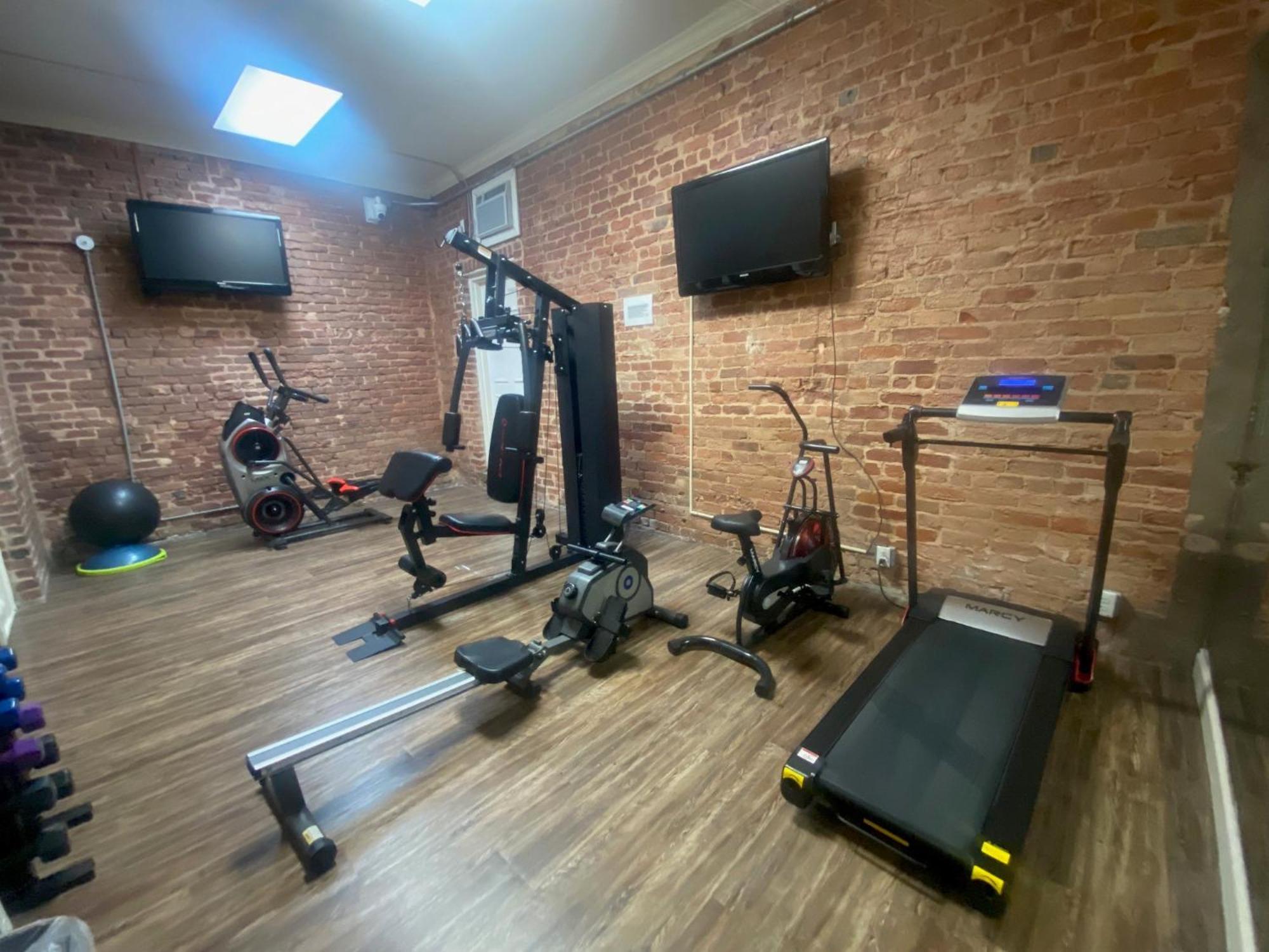 Quarter House Suites Ню Орлиънс Екстериор снимка