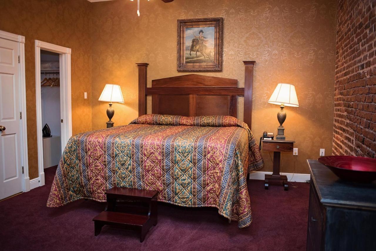 Quarter House Suites Ню Орлиънс Екстериор снимка
