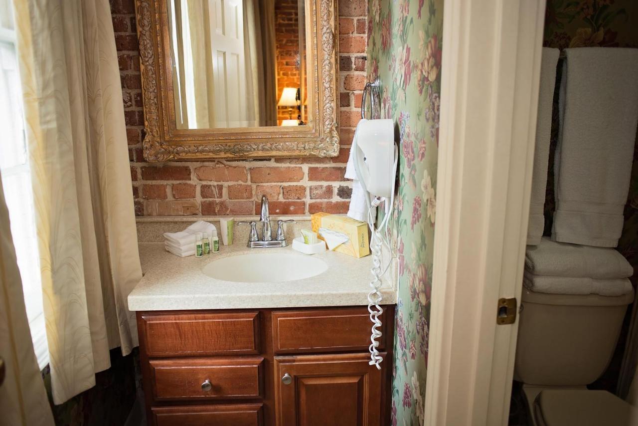 Quarter House Suites Ню Орлиънс Екстериор снимка