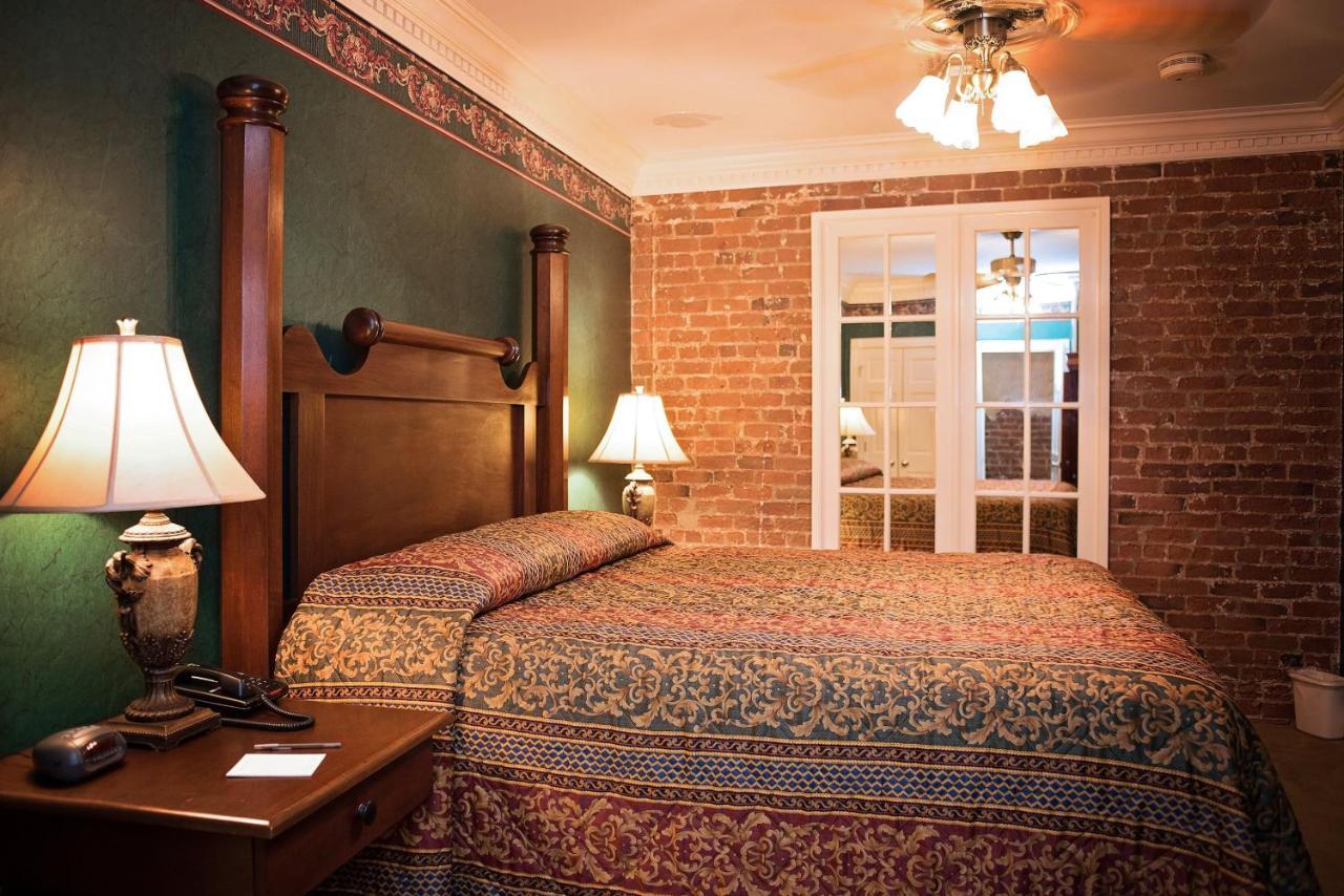 Quarter House Suites Ню Орлиънс Екстериор снимка